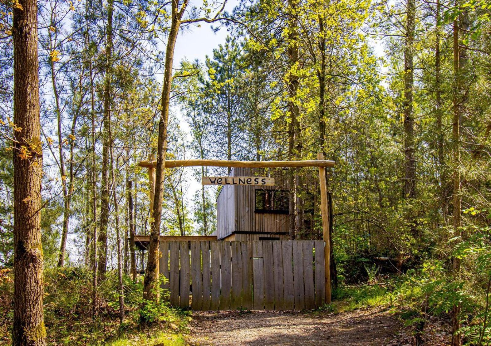 Recreatiedomein Warredal Neeroeteren Exterior photo